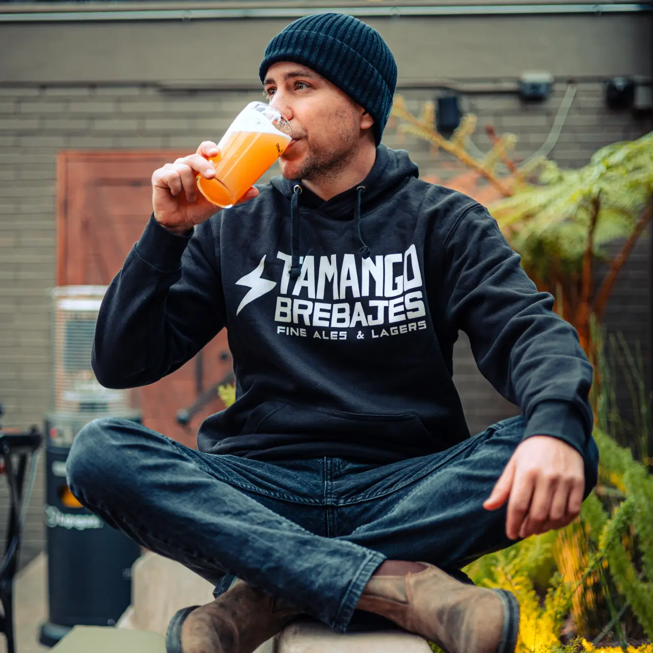 Polerón Tamango Negro From Here To Beer